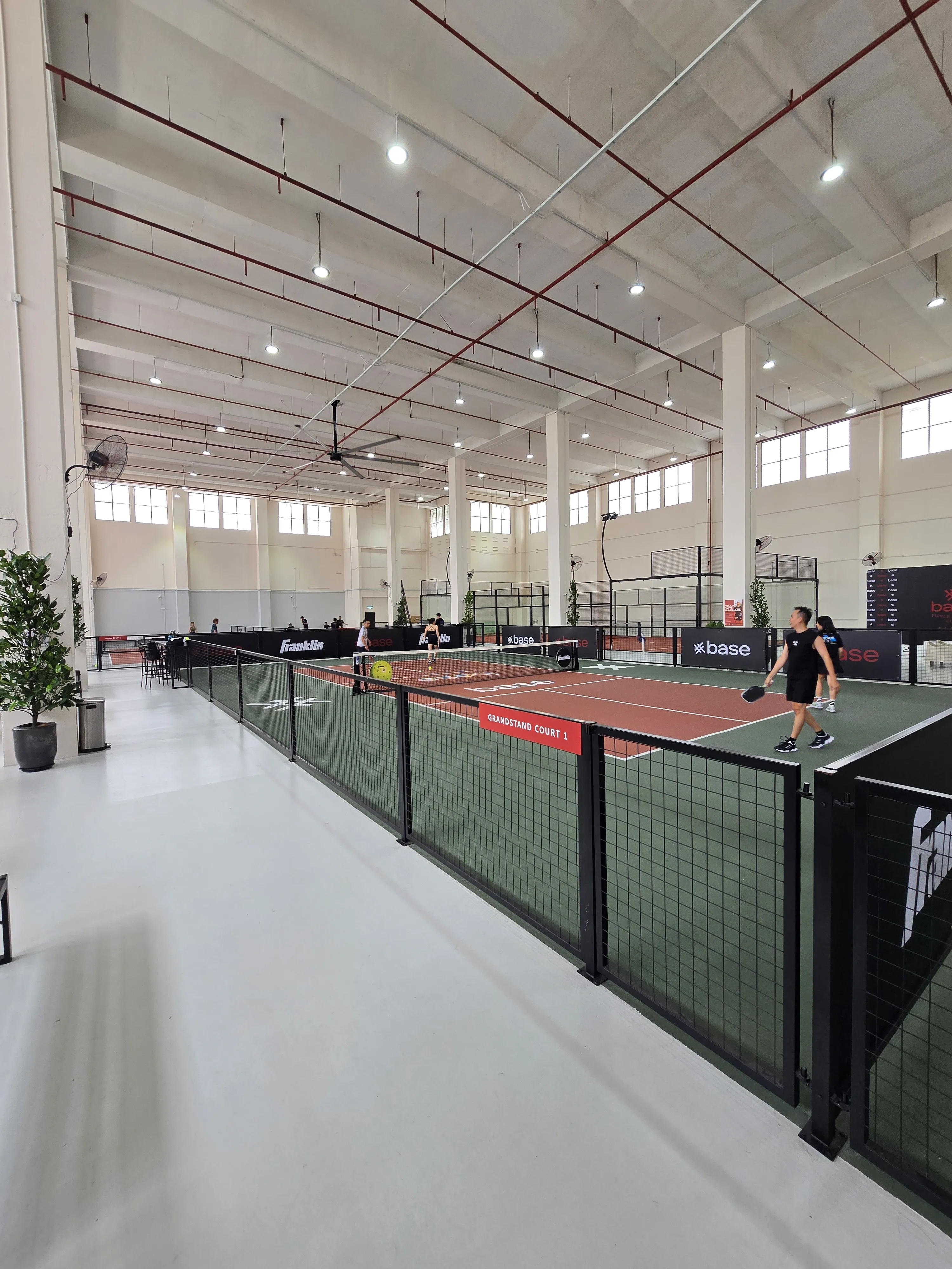 Grandstand Court 1 Lounge-Facing Fence 2